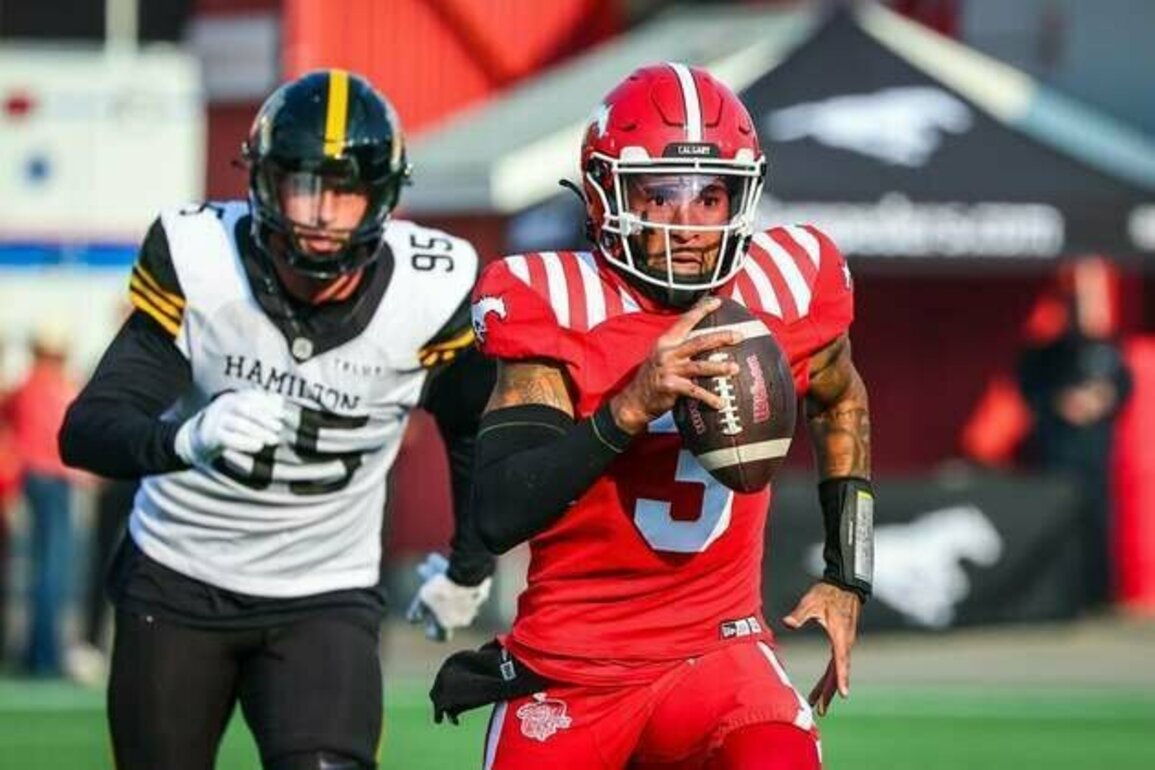 Returning Vernon Adams Jr., Stampeders take aim at Bombers