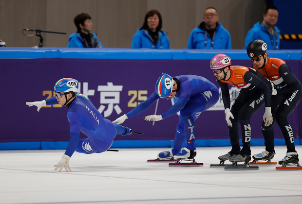 (SP)CHINA-BEIJING-SHORT TRACK SPEED SKATING-MEN'S 5000M RELAY-QUARTERFINAL (CN)