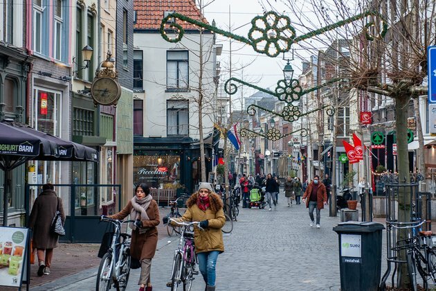 Restaurants to stay closed as Dutch relax Covid restrictions