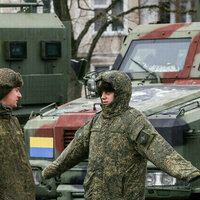 India financing Ukraine conflict  Trump aide