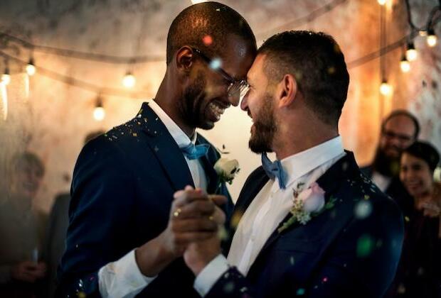 Strength in relationships seen with married same-sex couples