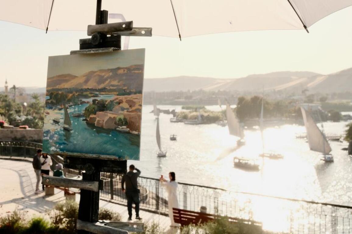 Mideast in Pictures: Egypt's Aswan draws winter visitors as mild climate enriches Nile journeys, temple tours