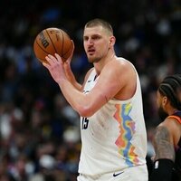 Nuggets visit Thunder in battle of MVP candidates