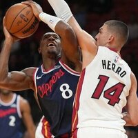 Heat match team record with 24 treys, trounce Clippers