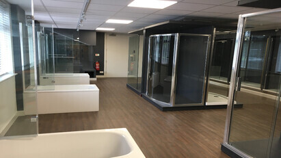 Kudos opens new warehouse and showroom