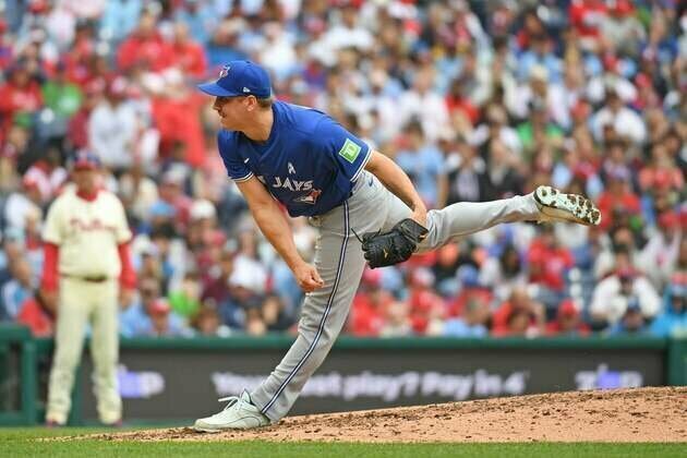 Former Mariners, Blue Jays reliever Erik Swanson retires