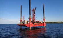  Fugro deployed its Skate 3 jack-up platform to perform core drilling and downhole cone penetration tests for their recent nearshore geotechnical investigation on the Fehmarnbelt Tunnel project