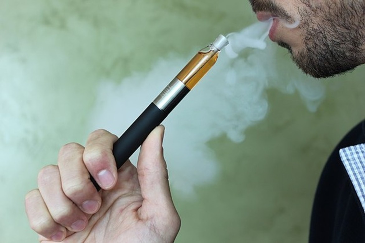 UK bans disposable vapes to fight youth use and plastic waste