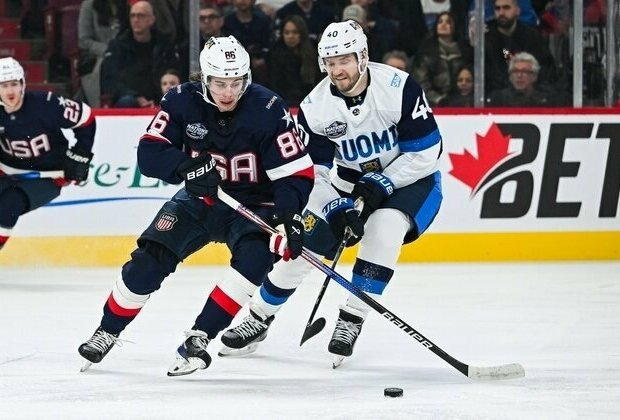 USA pulls away from Finland for 4 Nations blowout