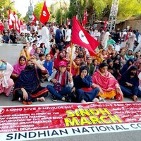 Pakistan: Sindhian National Congress holds march to protest against land grabs, enforced disappearances