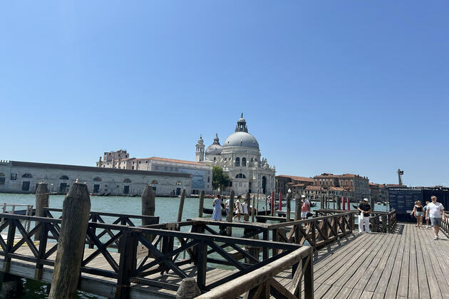 Venetians protest Bezos wedding with march through the town