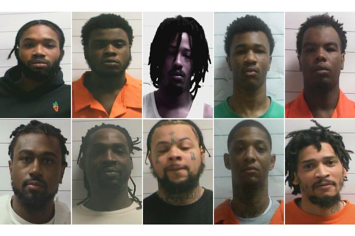 3 more of the 10 escapees from a New Orleans jail are captured, leaving 2 on the run, officials say