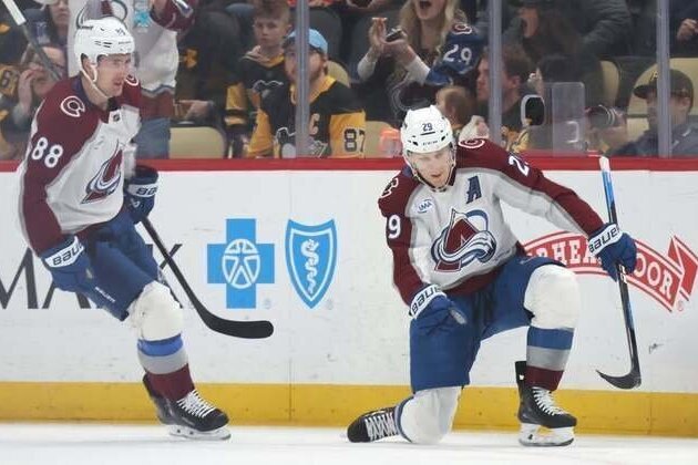 Avs go for two-game sweep of Jets with President's Trophy in sight
