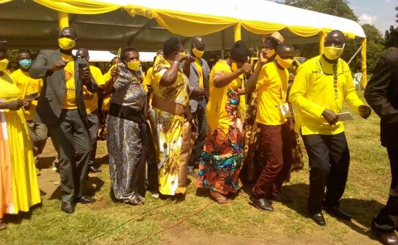 Aba NRM nga bazina e Moyo. Aba NRM nga bazina e Moyo.