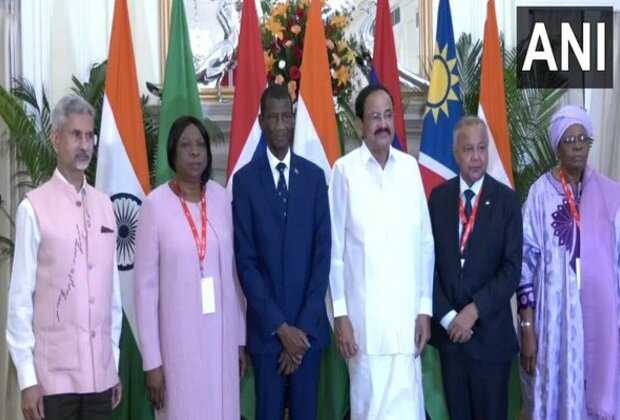 Vice President Naidu meets African leaders over lunch at Hyderabad House