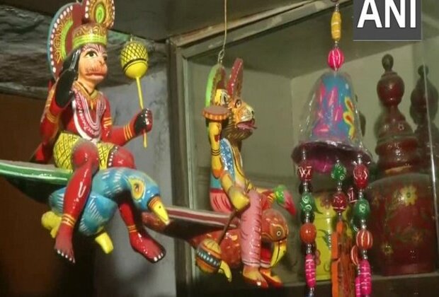 'Acche Din' for Varanasi's toy industry after PM's mention