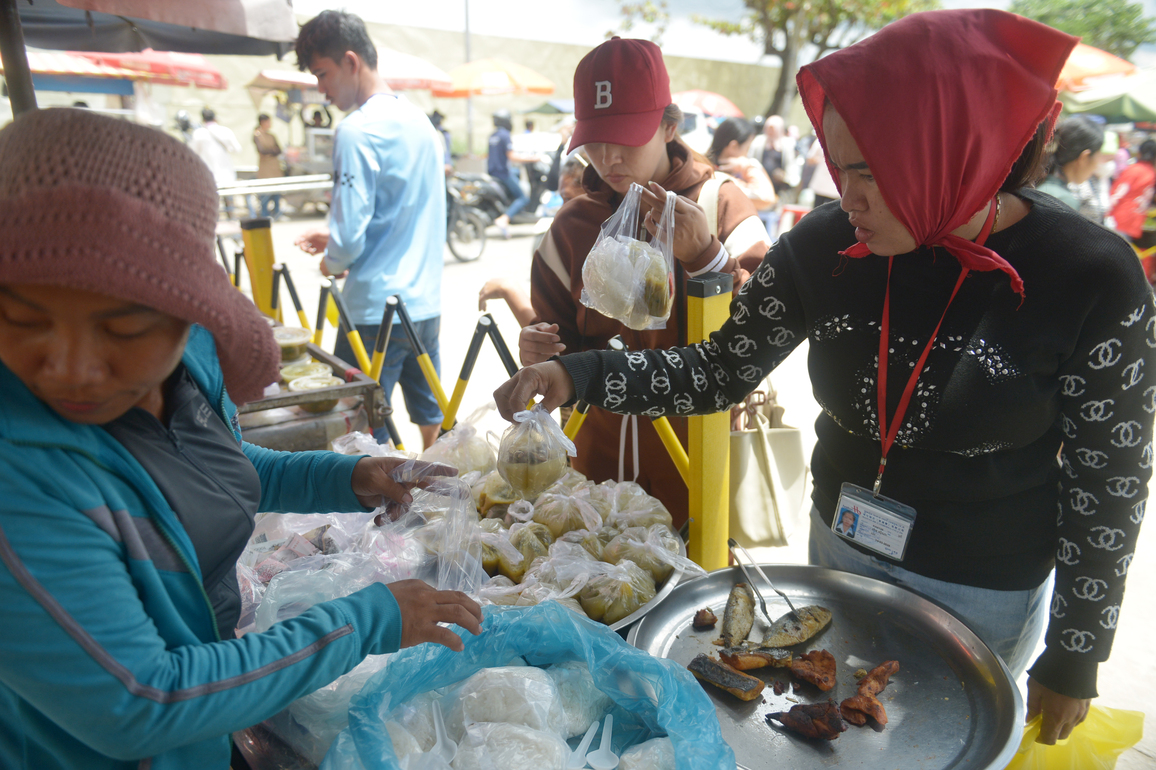 CAMBODIA-PHNOM PENH-GARMENT WORKERS-WAGE HIKE