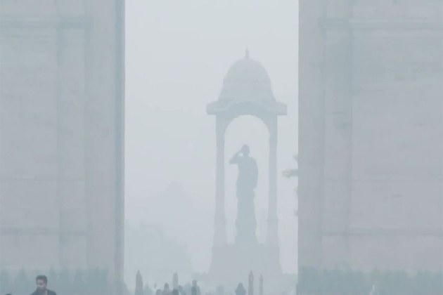 Air Quality in Delhi remains 'Very Poor', AQI at 399; Moti Bagh, Akshardham slip into 'Severe' category