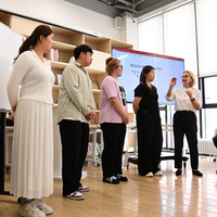 "Laowai" in China | Croatian drama artist inspires students in Xi'an with unique teaching method