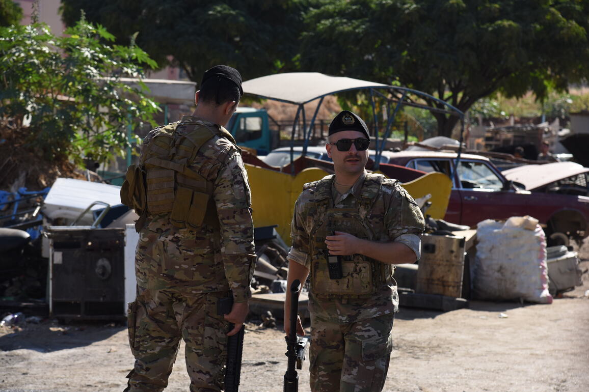LEBANON-BEDDAWI CAMP-WEAPONS-HANDOVER
