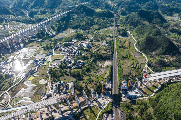 (GloriousGuizhou)CHINA-GUIZHOU-GUIYANG-PINGTANG EXPRESSWAY-CONSTRUCTION (CN)