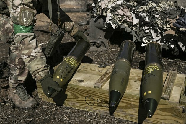 France delays EU effort to supply shells to Ukraine Telegraph