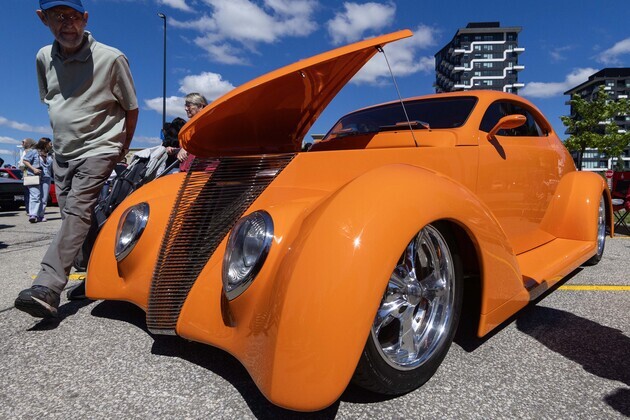 CANADA-OAKVILLE-HOT WHEELS LEGENDS TOUR-CUSTOM CAR