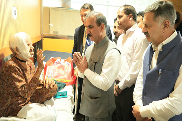 Himachal Pradesh CM Sukhvinder Singh Sukhu visit AIIMS Bilaspur to enquire well-being of injured in the bus accident
