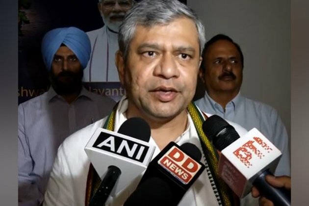 PM Vishwakarma Yojana to benefit 30 lakh families: Ashwini Vaishnav