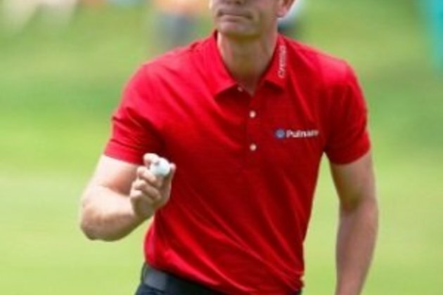 Steele takes slim lead at Honda Classic