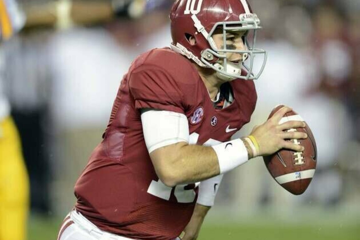 Ex-Alabama QB AJ McCarron launches campaign for lieutenant governor