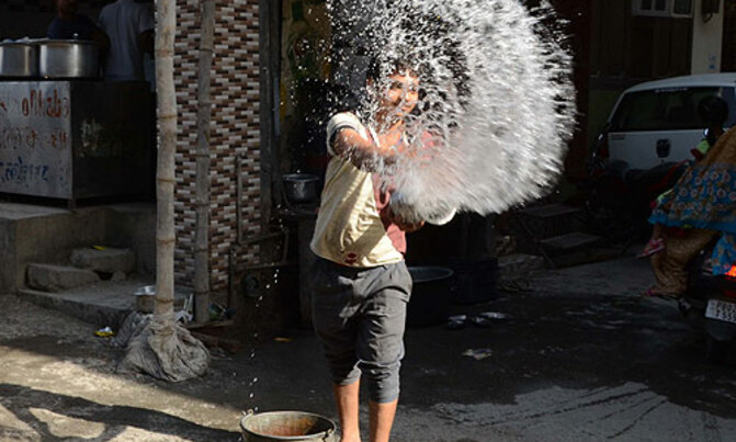 India heatwave death toll reaches 1,100 India heatwave death toll reaches 1,100