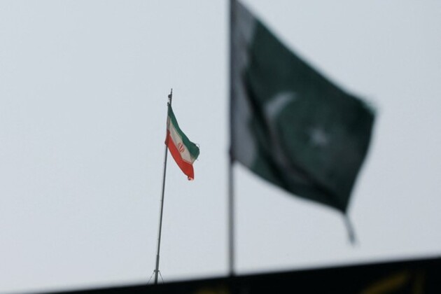 Pakistan, Iran agree to set USD 8 billion trade goal, nearly 2 years after cross-border conflict