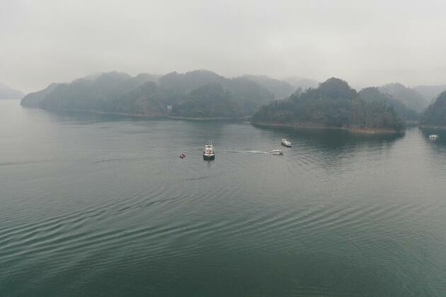 Boat collision in central China leaves 11 dead, 5 missing