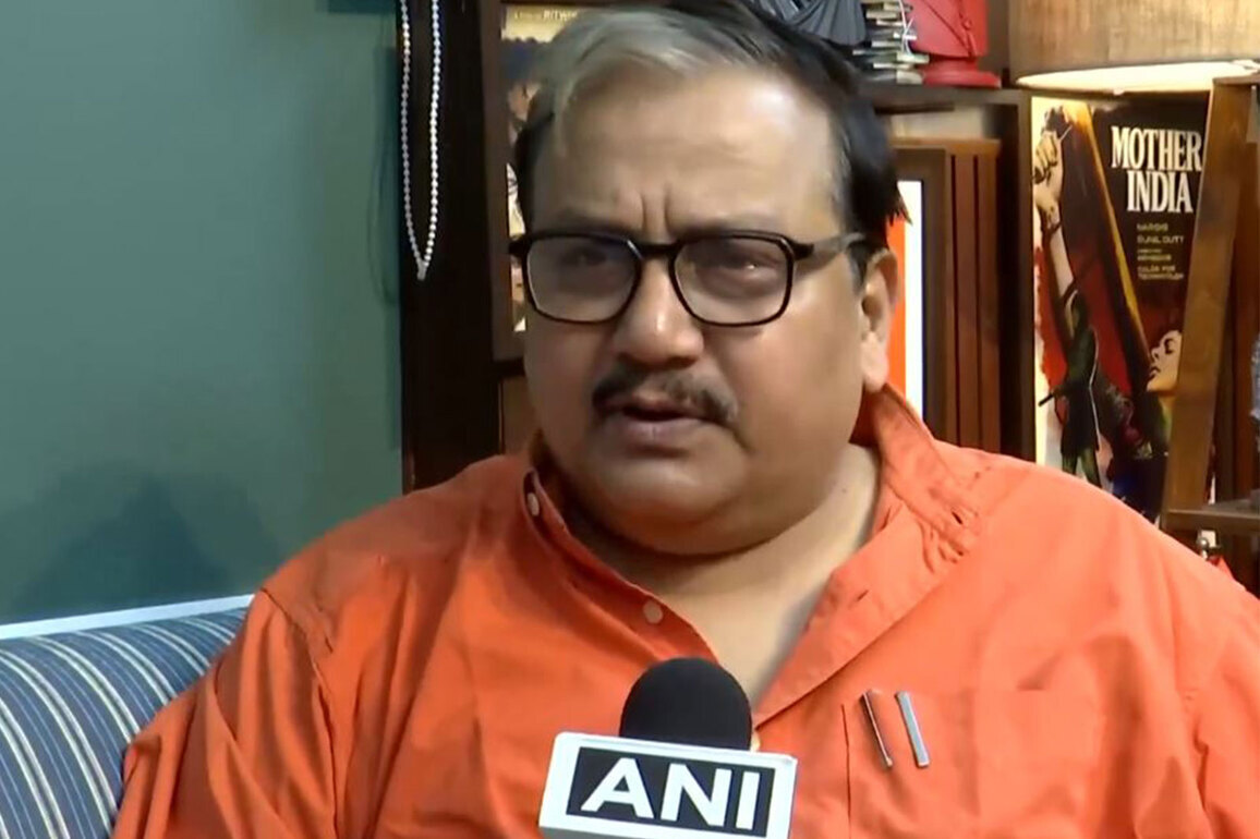 "No regard for public sentiment": RJD's Manoj Kumar Jha after Centre hikes fuel prices