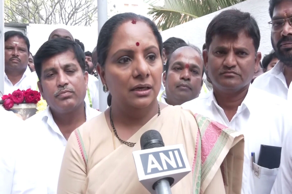 K Kavitha slams Centre over caste census, says "OBC hopes crushed"