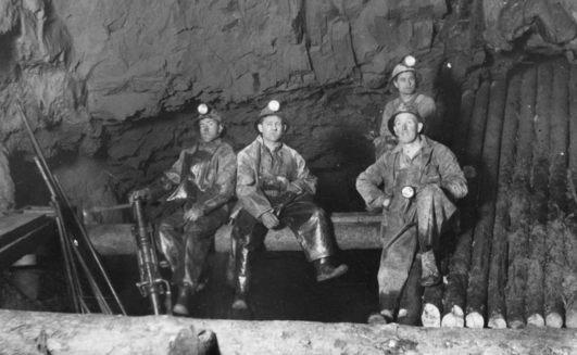 The O’Brien mine produced 587,000 ounces of gold between 1926–1957.