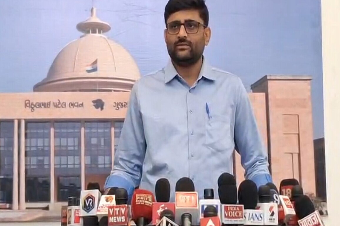 Positions of sarpanches, corporators vacant for years in Junagadh, Bhavnagar: AAP MLA Gopal Italia