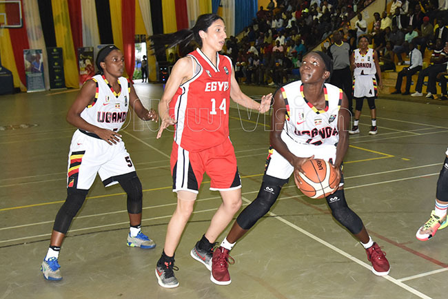  laire amunu in action against gypt during the 