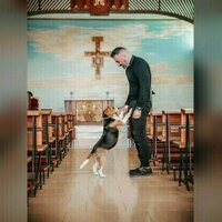 Vatican enlists hot priests to save faith