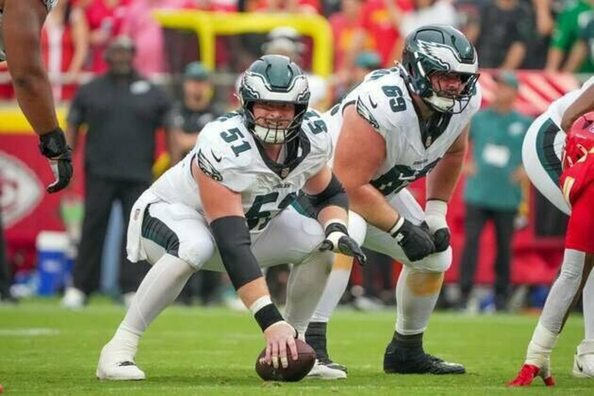 Eagles C Cam Jurgens to play vs. Cowboys