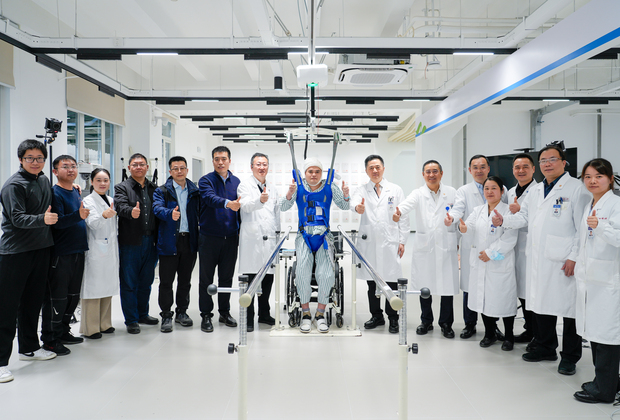 CHINA-SHANGHAI-PARALYZED PATIENTS-NEW TECHNOLOGY (CN)