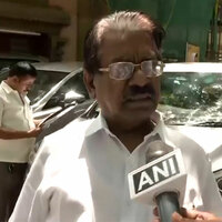 "Should know basic politics," DMK's TKS Elangovan criticises Vijay's statement on Tamil Nadu custodial deaths