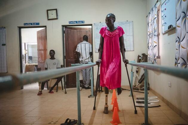 In Pics: Physical rehabilitation center assists refugees to regain their functions