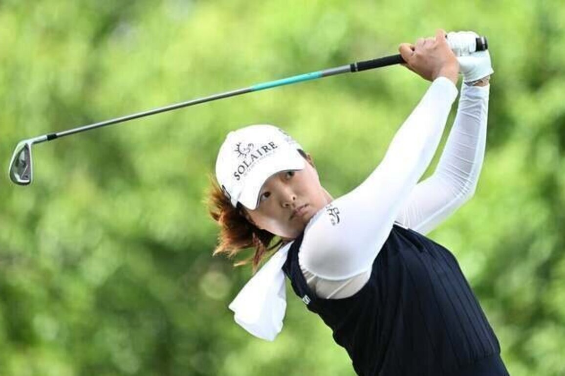 Amanda Doherty, Jin Young Ko share midway lead at Queen City