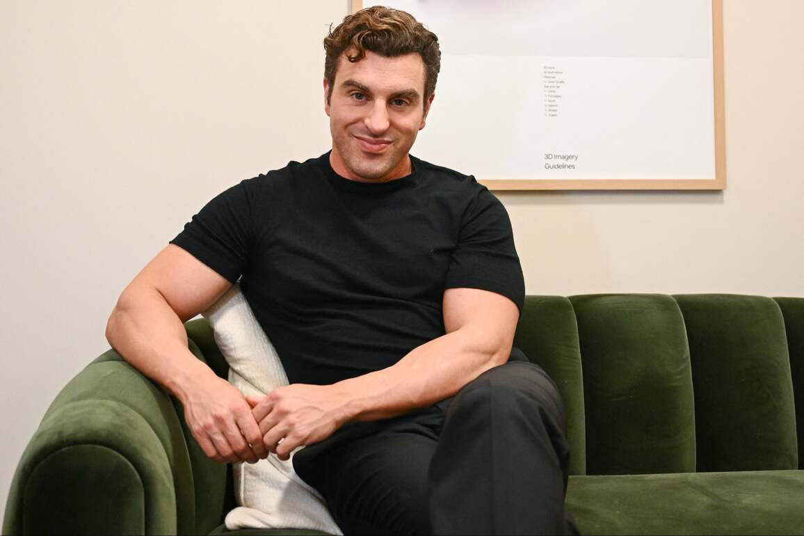Airbnb Now Offers Bookings for Massages, Chefs, Fitness - Entrepreneur