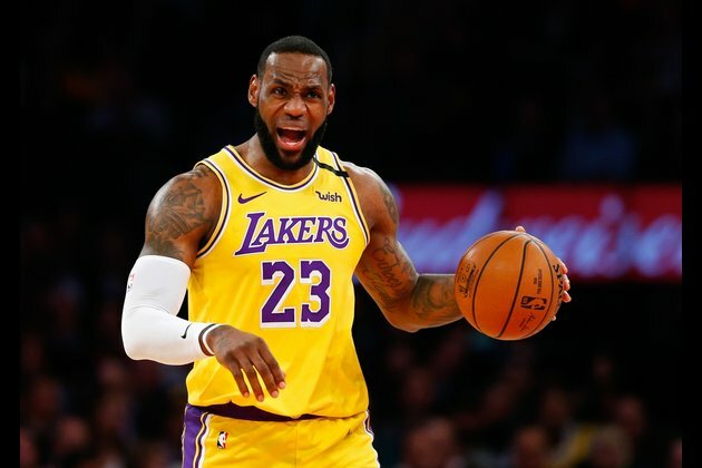 Heavy hearts hang over Lakers-Clippers contest