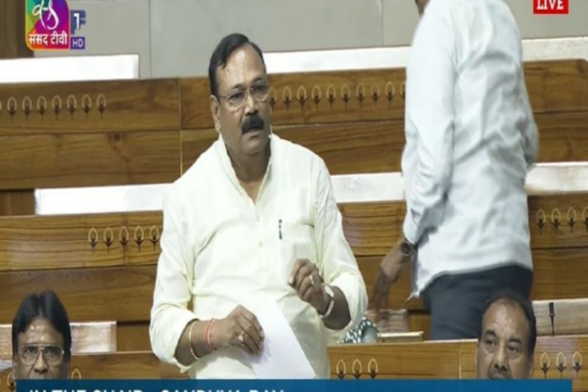 BJP MP Rajkumar Chahar seeks to rename Delhi roads after Indian heroes