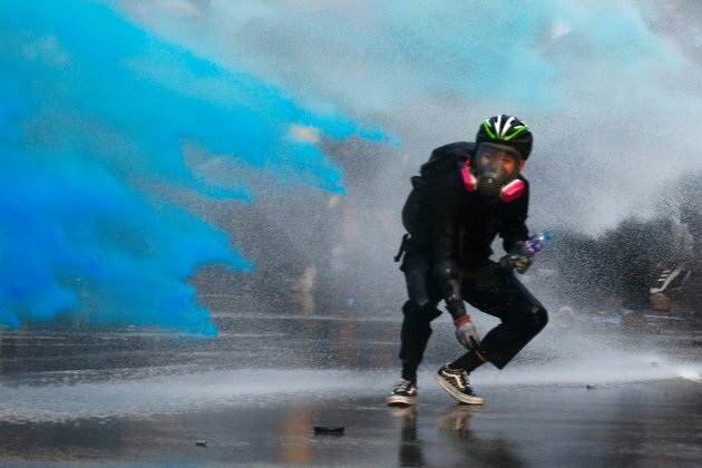 Hong Kong Demonstrators Clash with Police on 99th Day of Protests
