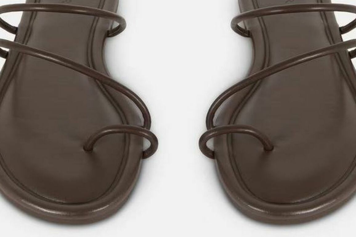 Primarks chic 6 sandals look just like 128 Reformation shoes